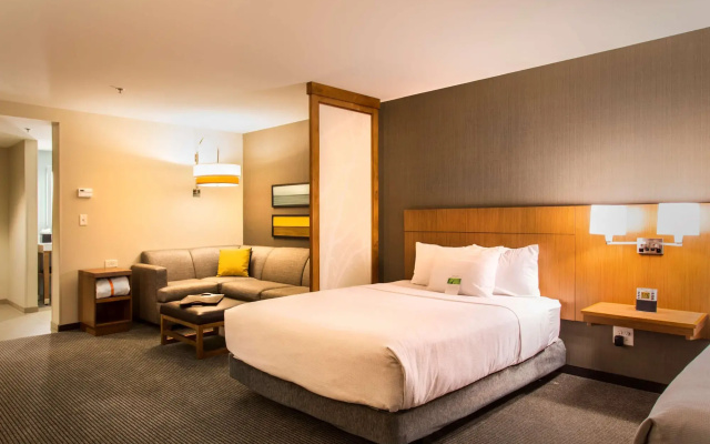 photo 4 of Hyatt Place Charlottesville