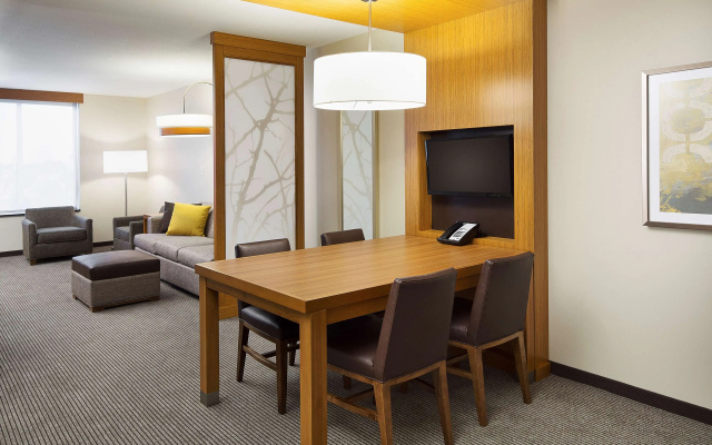 photo 4 of Hyatt Place Chicago Midway Airport