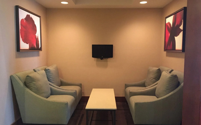 photo 5 of Hyatt Place Chicago/Lombard/Oak Brook