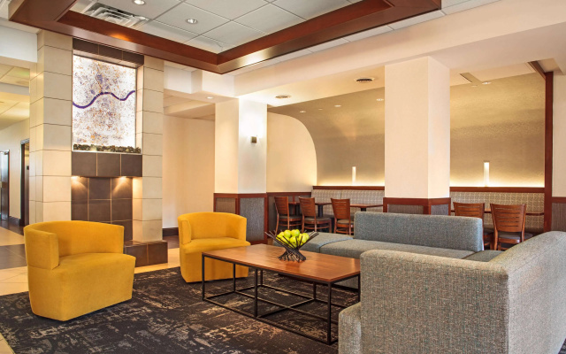 photo 2 of Hyatt Place Cincinnati/Blue Ash