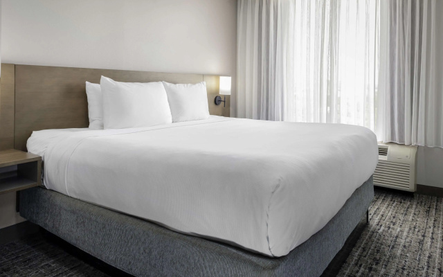 photo 2 of Hyatt Place Dallas/Arlington