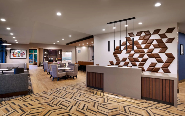 photo 2 of Hyatt Place Fayetteville/Springdale