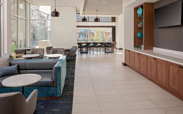 photo 2 of Hyatt Place Glendale / Los Angeles