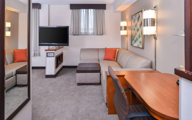 photo 4 of Hyatt Place Herndon Dulles Airport East