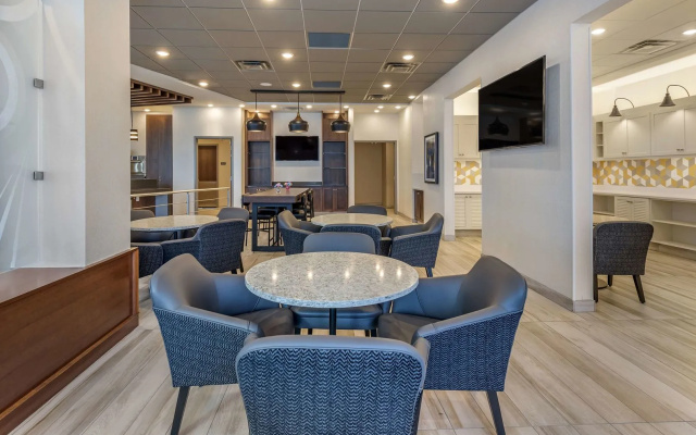 photo 5 of Hyatt Place Indianapolis Carmel