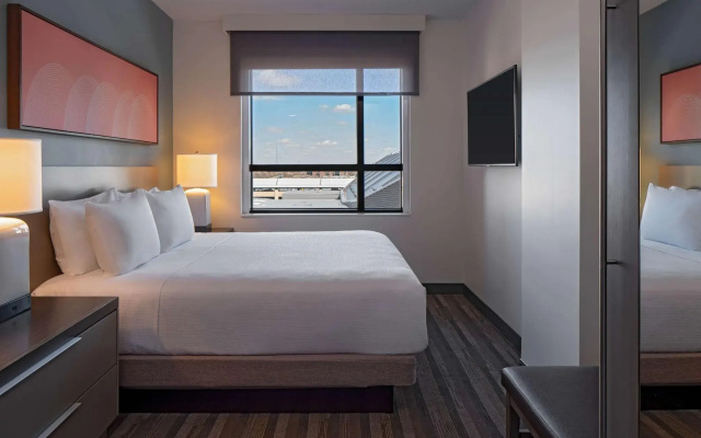 photo 3 of Hyatt Place Indianapolis Downtown