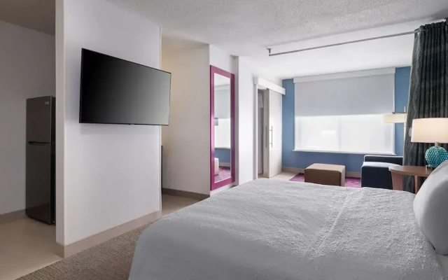 photo 4 of Home2 Suites By Hilton Indianapolis Keystone Crossing