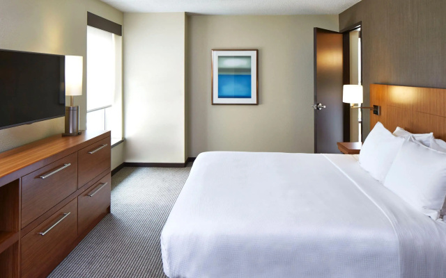 photo 5 of Hyatt Place Lansing - East