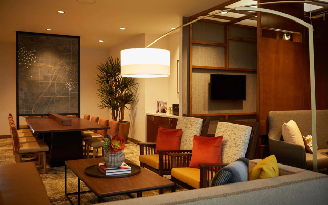 photo 3 of Hyatt Place Las Vegas at Silverton Village