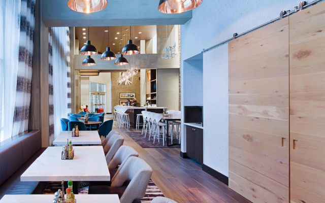 photo 2 of Hyatt Place Long Island City/New York City