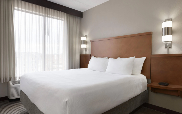 photo 4 of Hyatt Place Nashville Airport