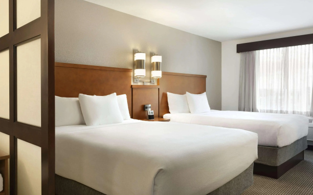 photo 4 of Hyatt Place Portland Airport