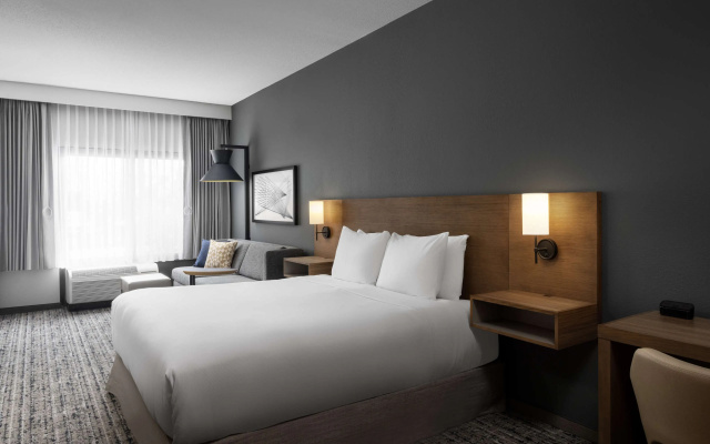 photo 3 of Hyatt Place Tempe Phoenix Airport