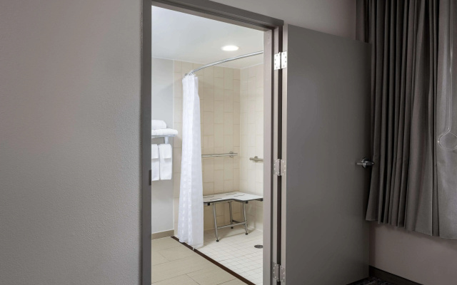 photo 5 of Hyatt Place Tempe Phoenix Airport