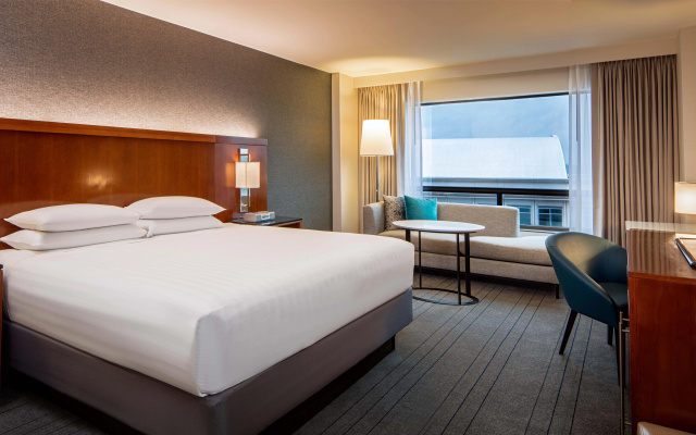 photo 3 of Hyatt Regency Crystal City at Reagan National Airport