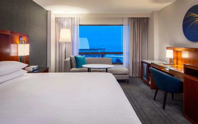 photo 4 of Hyatt Regency Crystal City at Reagan National Airport