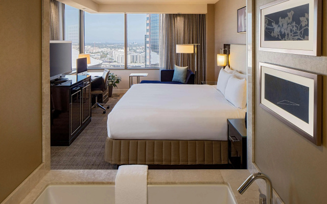 photo 3 of Hyatt Regency New Orleans