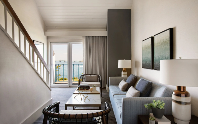 photo 2 of Newport Harbor Island Resort