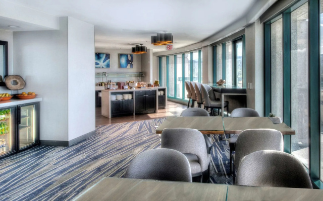 photo 2 of Hyatt Regency San Francisco Airport
