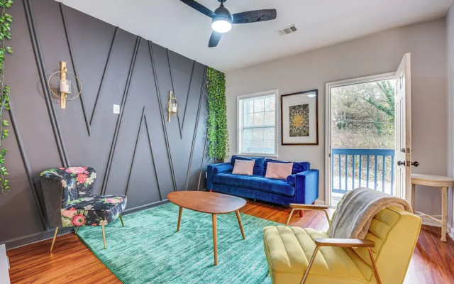 photo 5 of Idyllic Atlanta Apartment: 6 Mi to Airport