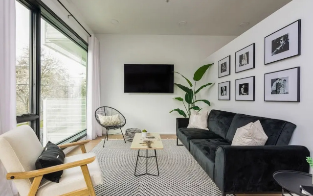 photo 3 of Illume Luxe Gulch View Community Sunny Balcony 1 Bedroom Condo