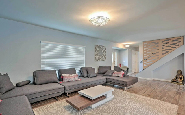 photo 4 of Spacious Oceanside Home: Patio & Grill, Near Beach