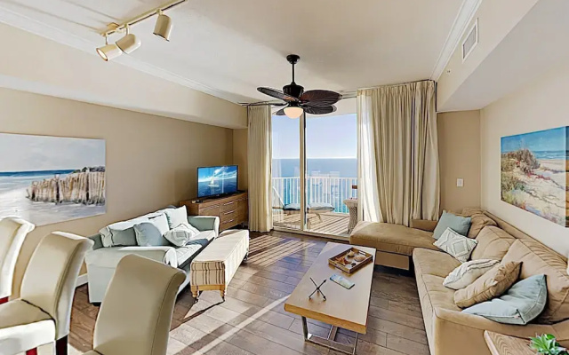 photo 3 of Impeccable Oceanfront W/ Pools & Huge Gym 1 Bedroom Condo