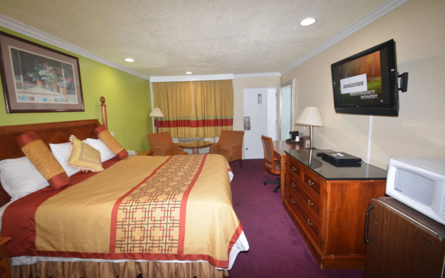 photo 4 of Imperial Inn