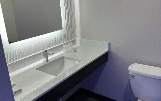 photo 5 of Imperial Suites