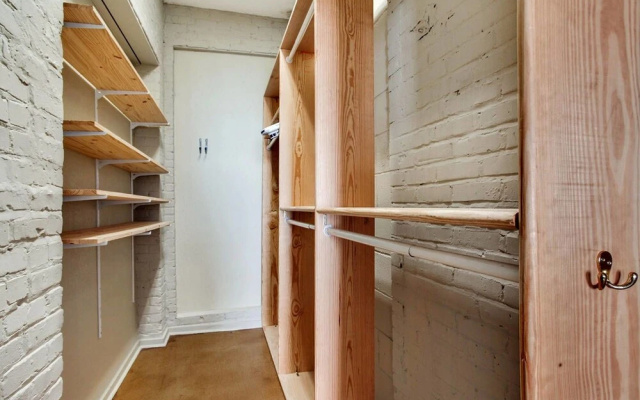 photo 3 of Impressive 2br/2ba Industrial Apt in Nola by Domio