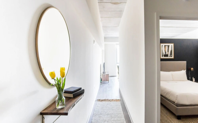 photo 2 of Industrial Wicker Park Suites by Sonder