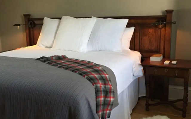 photo 3 of Inn at 34