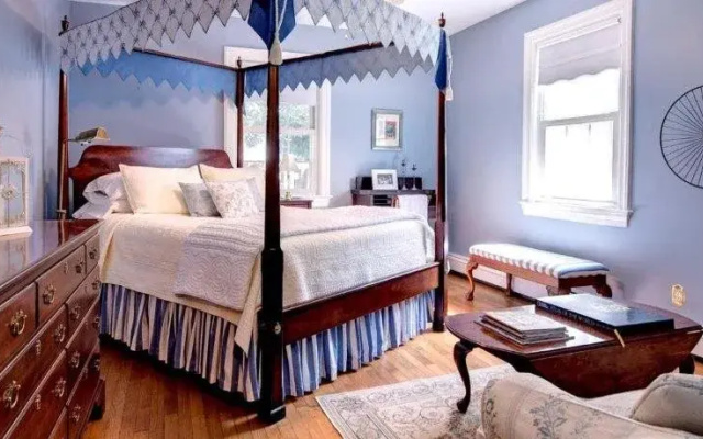 photo 3 of Inn At 802