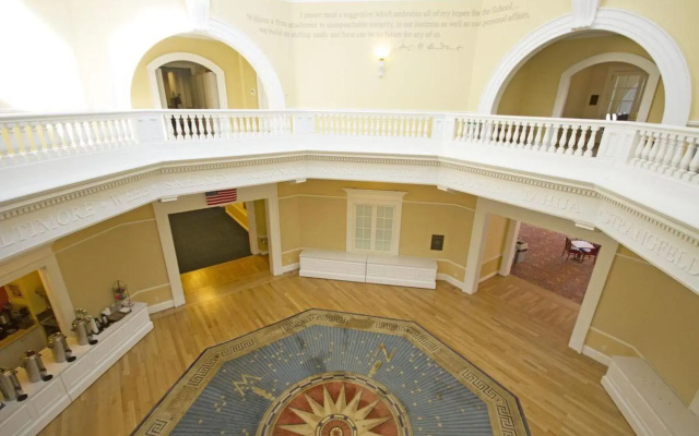 photo 2 of University of Virginia Inn at Darden