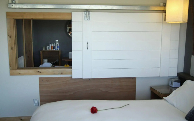 photo 2 of Oceanfront Inn at Discovery Coast