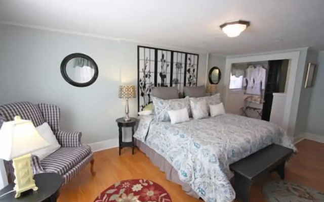 photo 2 of Inn at Park Spring