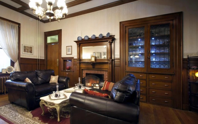 photo 3 of Inn at the Agora
