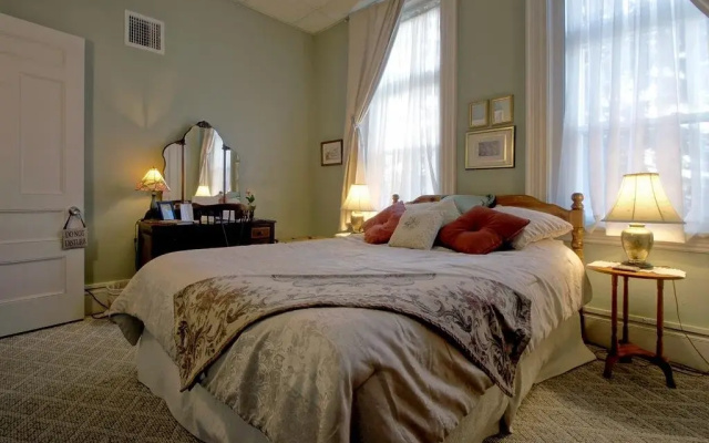photo 5 of Inn at the Agora
