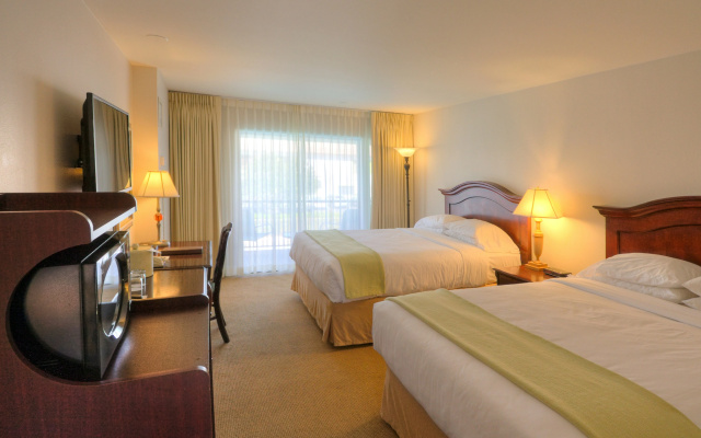 photo 5 of Inn at the Commons