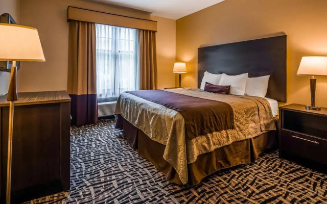 photo 3 of Inn at the Falls