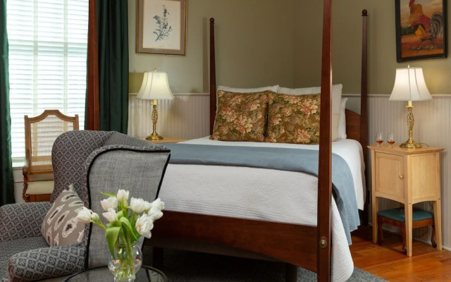 photo 5 of Inn at Woodhaven