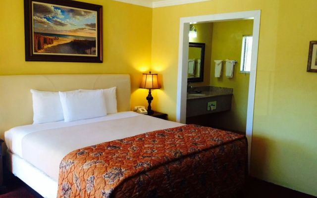 photo 5 of Inn By the Bay Monterey