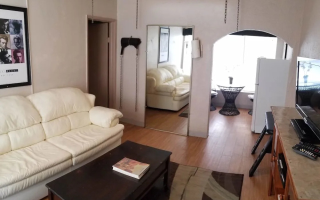 photo 5 of Inn Leather Guest House