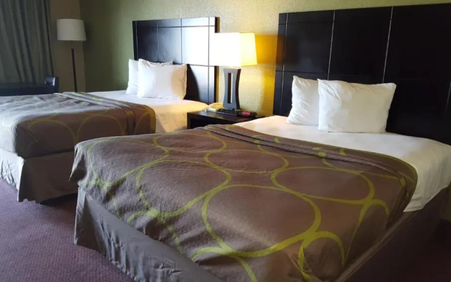 photo 4 of Inn of Rockwall