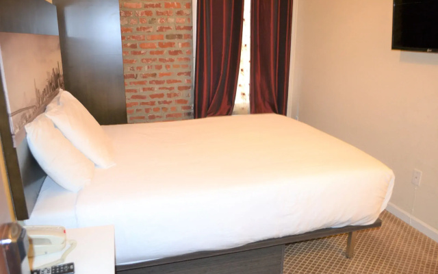 photo 3 of Inn on Folsom