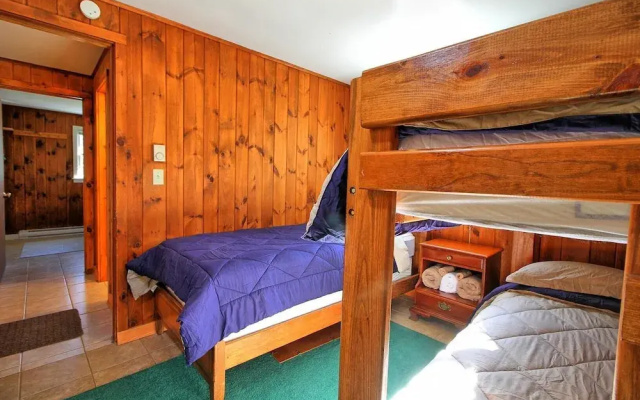 photo 4 of Inn The Woods