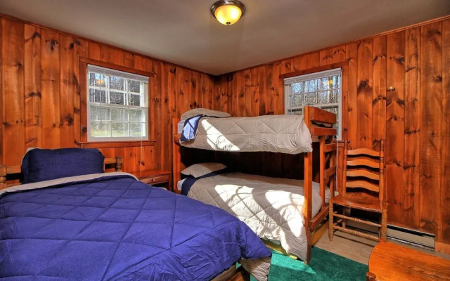 photo 5 of Inn The Woods