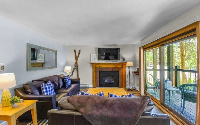 photo 5 of Inner Circle #6 (Condo with Pool & Hot Tub)