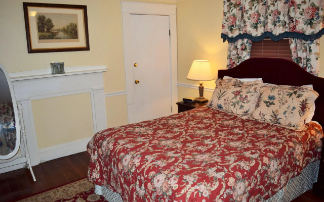 photo 2 of The Inns On Bellevue