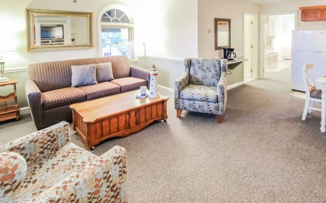 photo 4 of InnSeason Resorts The Falls at Ogunquit